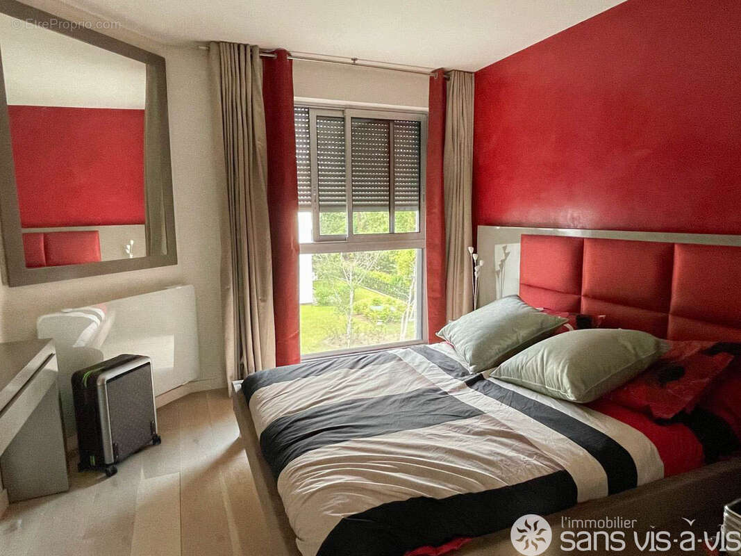 Appartement à SURESNES