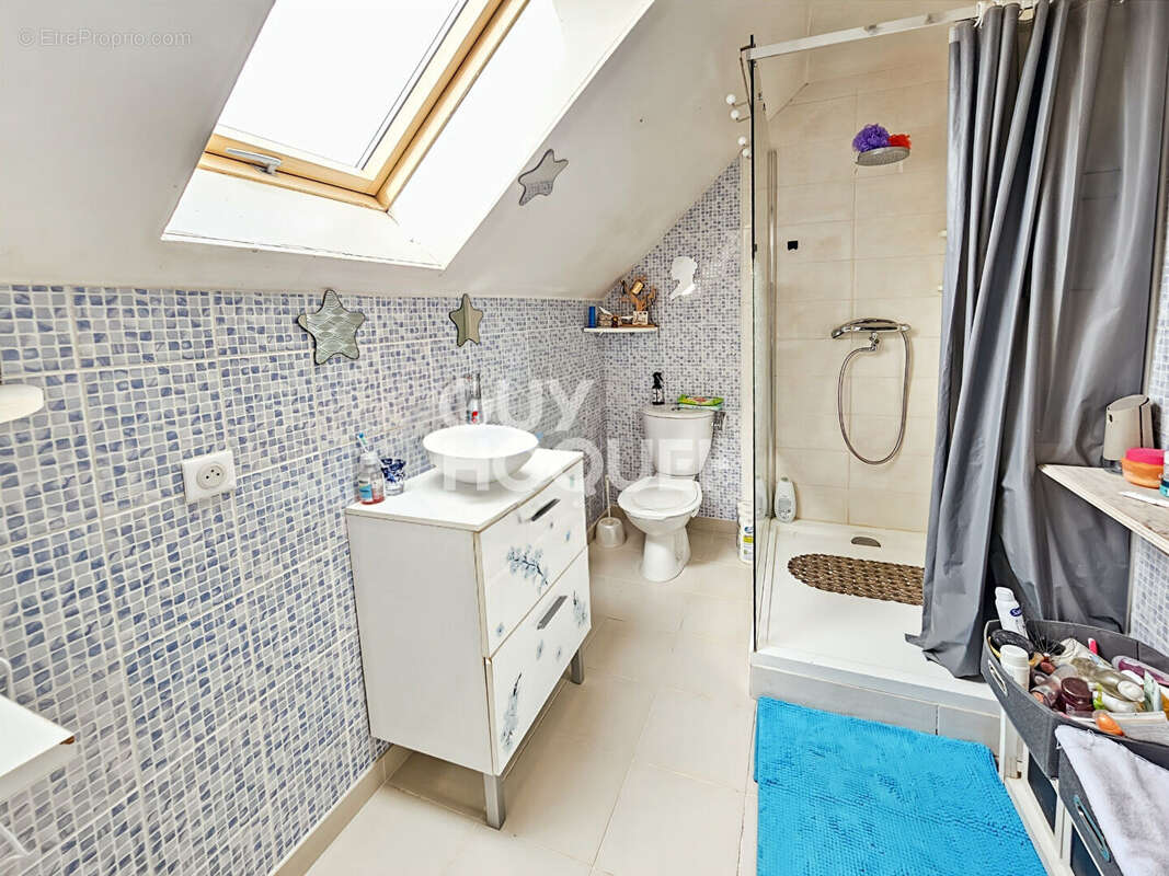 Maison à MARLES-EN-BRIE