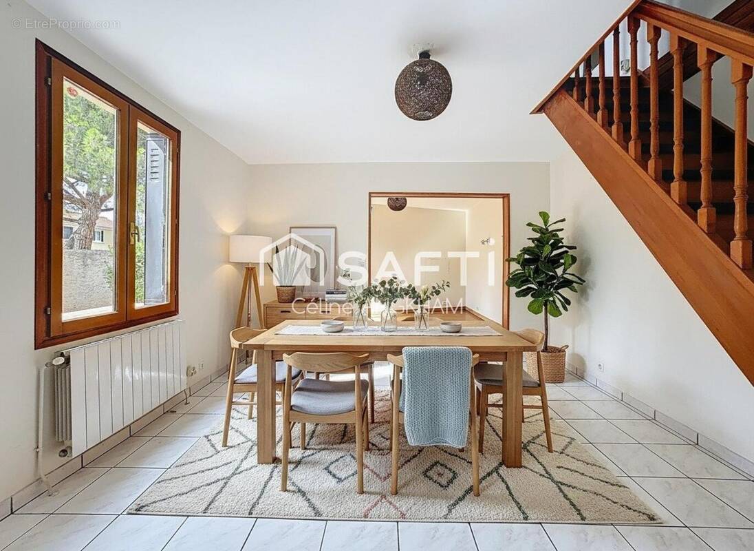 Photo 1 - Maison à CARRIERES-SUR-SEINE