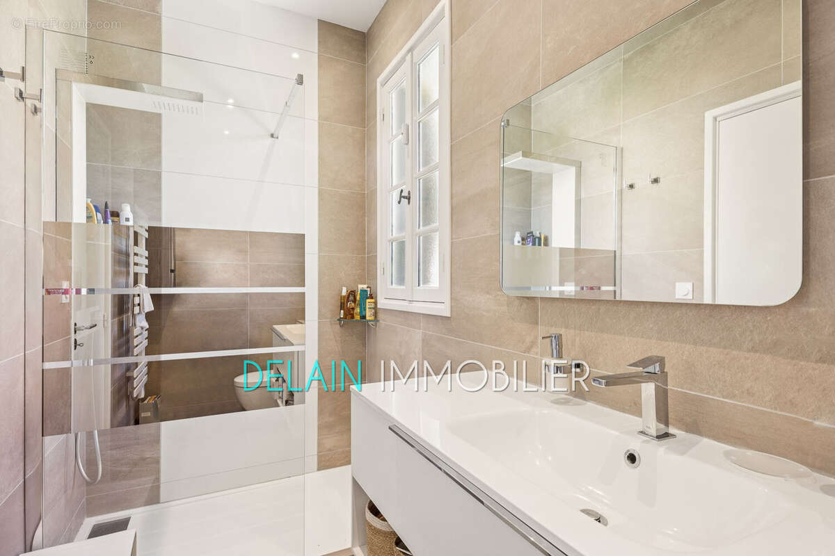 Maison à CAGNES-SUR-MER