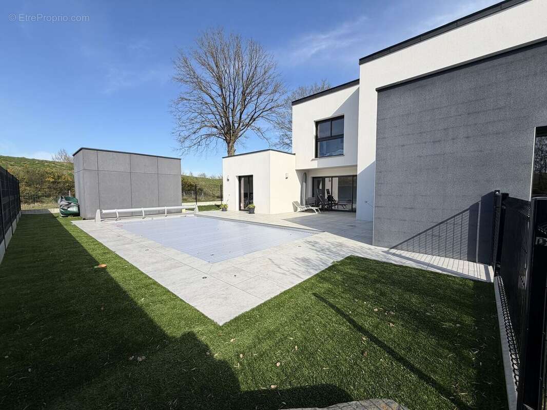 IMG1388 - Maison à LIFFRE