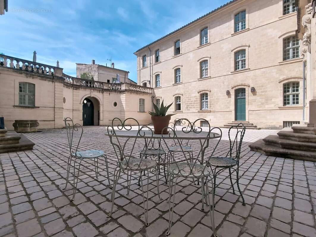 Appartement à UZES