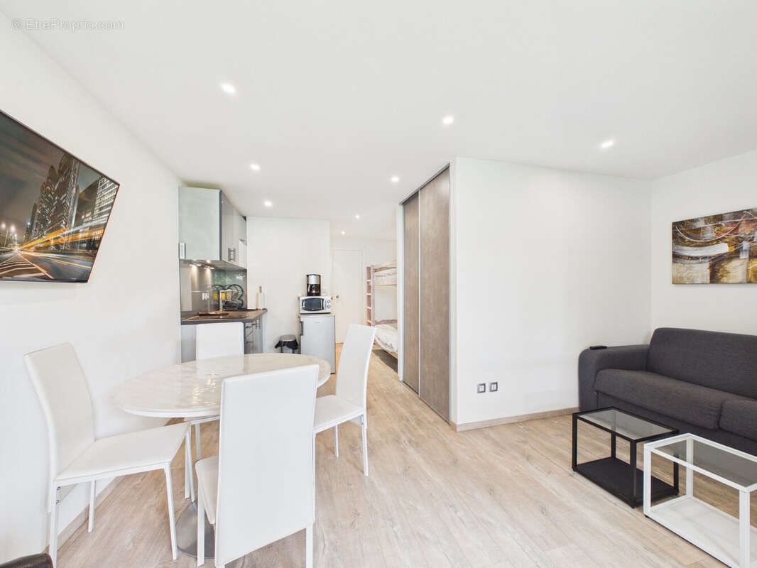 Appartement 28 m² à Ajaccio  - photo 2