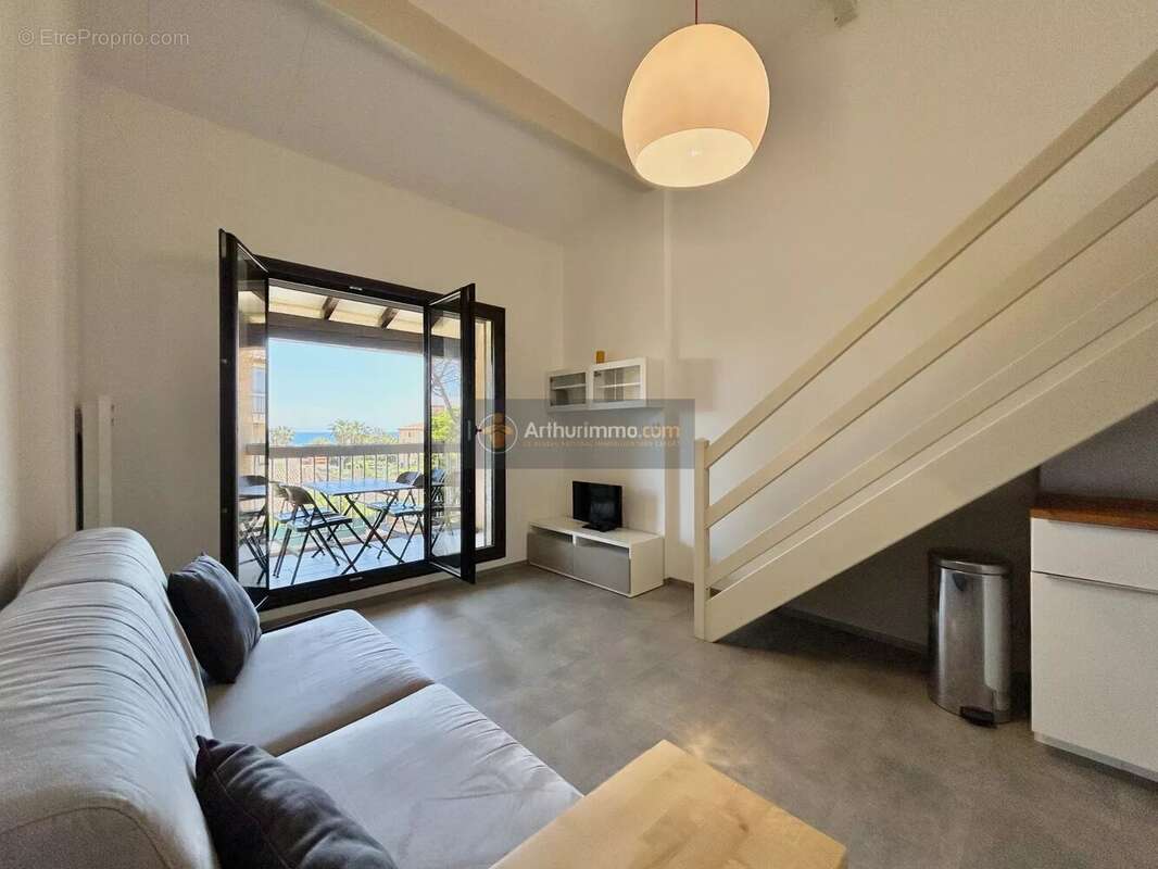 Appartement à FREJUS