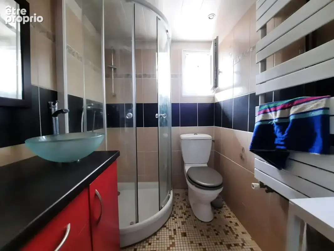 Maison 63 m² à Saint-Georges-De-Didonne  - photo 8
