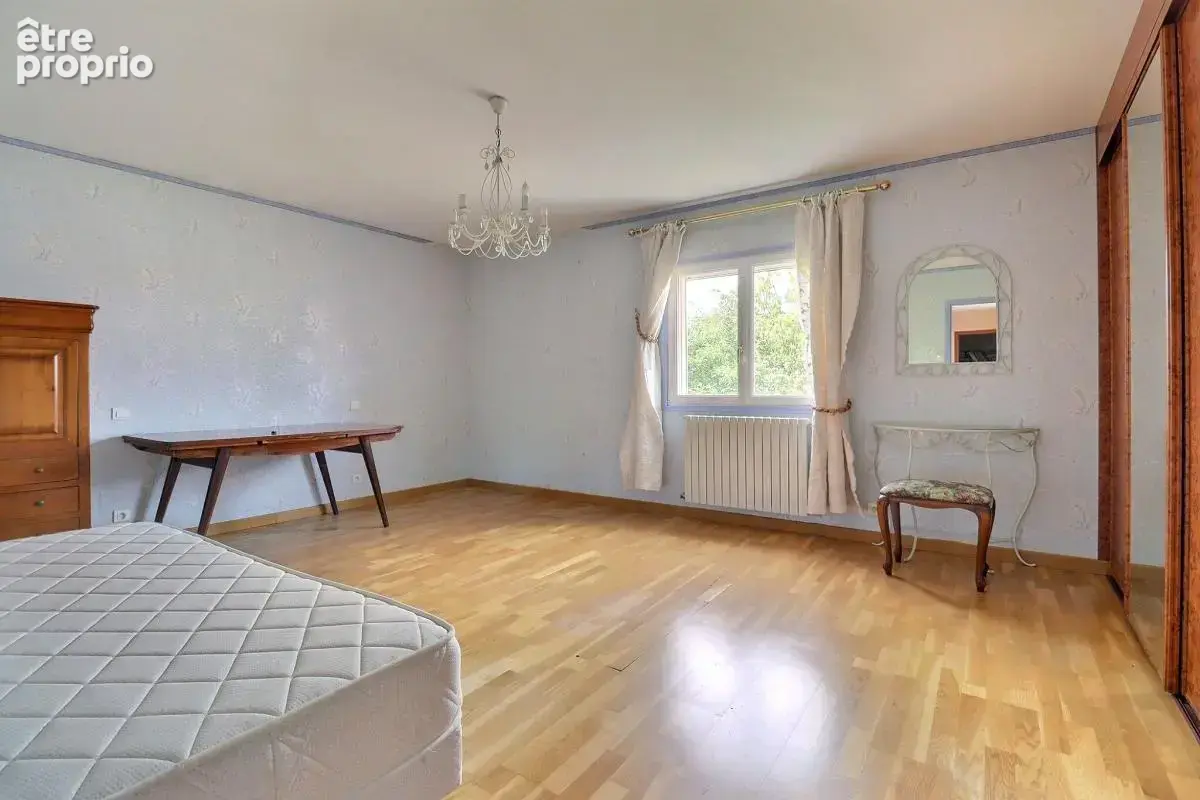 Maison 209 m² - 4 chambres - Terrain de 1020 m² - photo 15