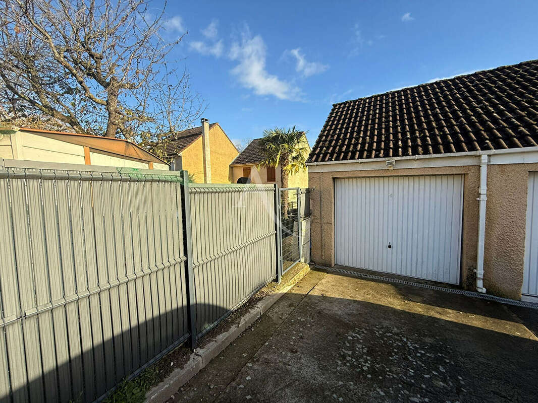 Maison à CREGY-LES-MEAUX