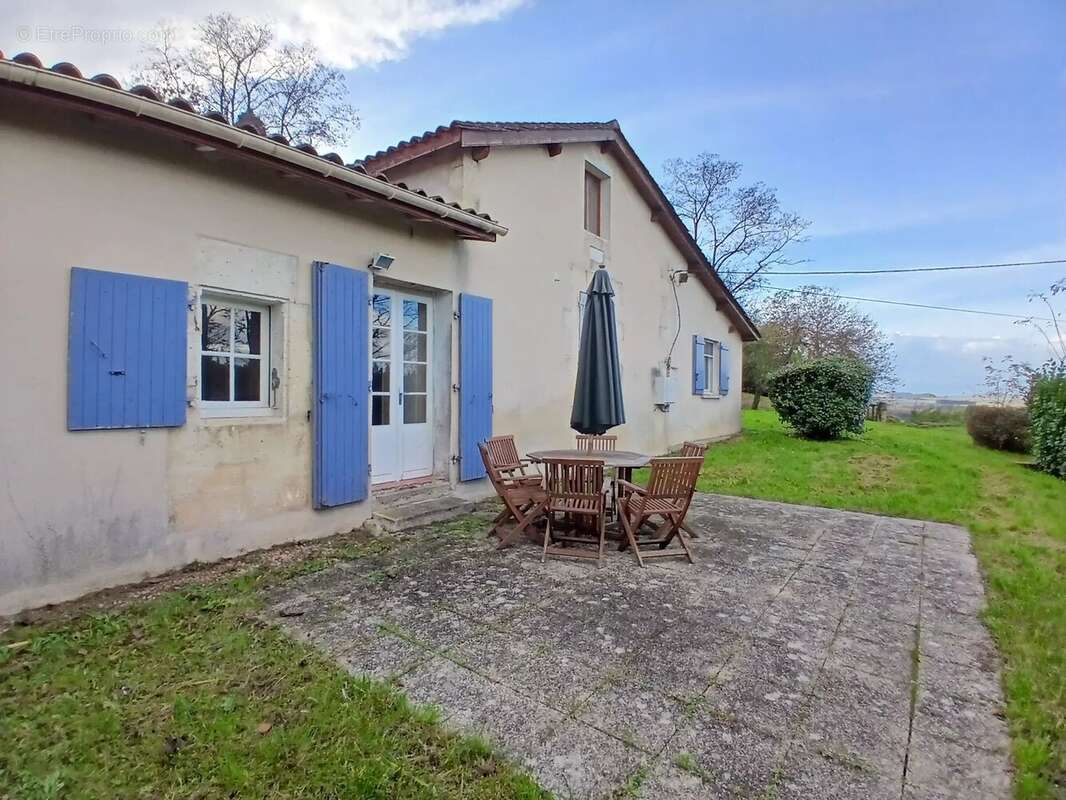 Maison à VERTEILLAC