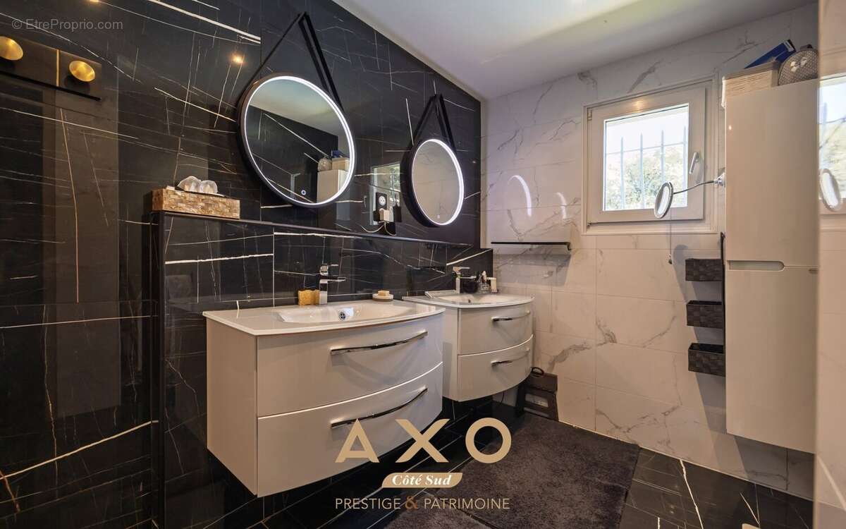 Mimet  propriété d'exception  360 m²  maison d'amis  piscine  parc de 8 000 m²  garage - vue sainte-victoire - 1 800 000 - photo 10