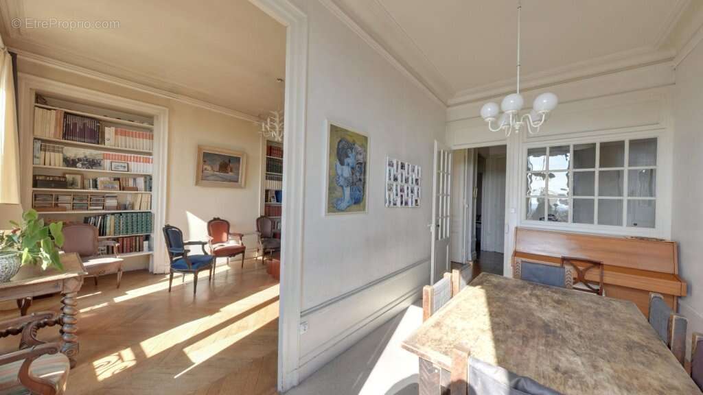 Appartement à LYON-1E