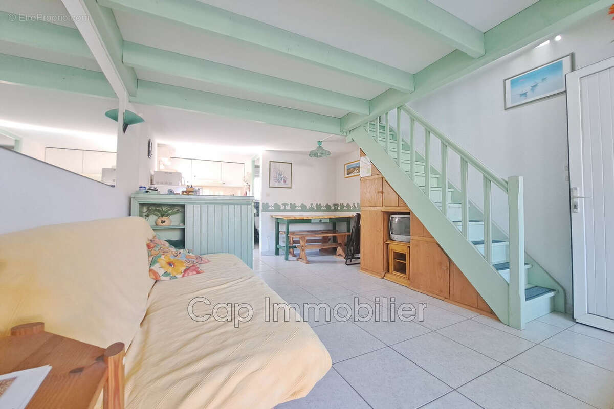 Maison 48 m² à Agde  - photo 6