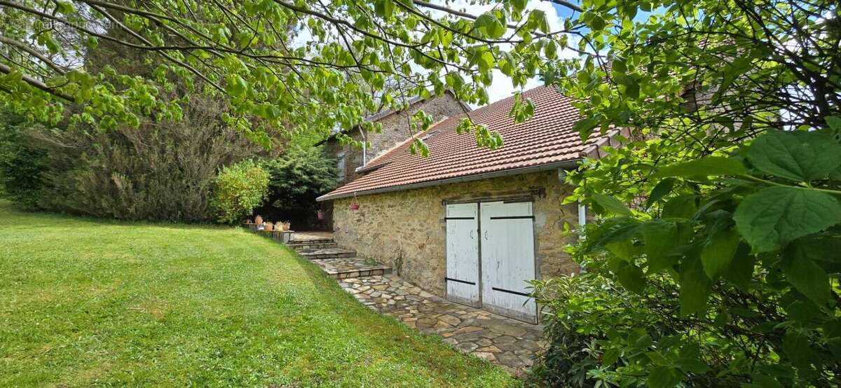 Maison à vendre 8 pièces SAINT LAURENT LES EGLISES (87) - photo 18