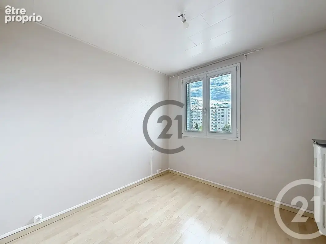 Appartement 4 pièces 67 m² à vendre à Troyes (10000) - photo 6