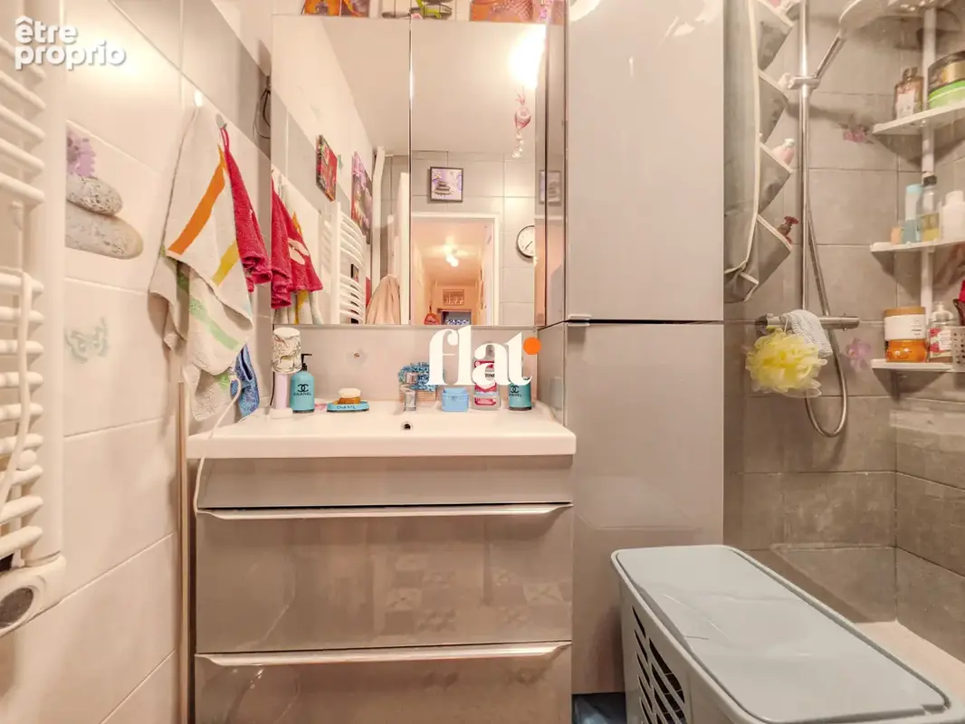 T4 81 m2   île de nantes / vincent-gâche   t4, double séjour et possibilité 3 chambres - photo 22
