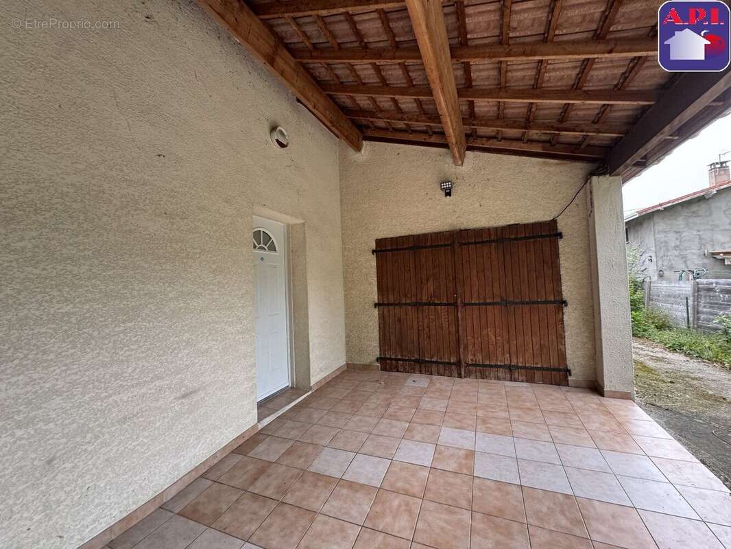 Maison à SAINT-JEAN-DU-FALGA