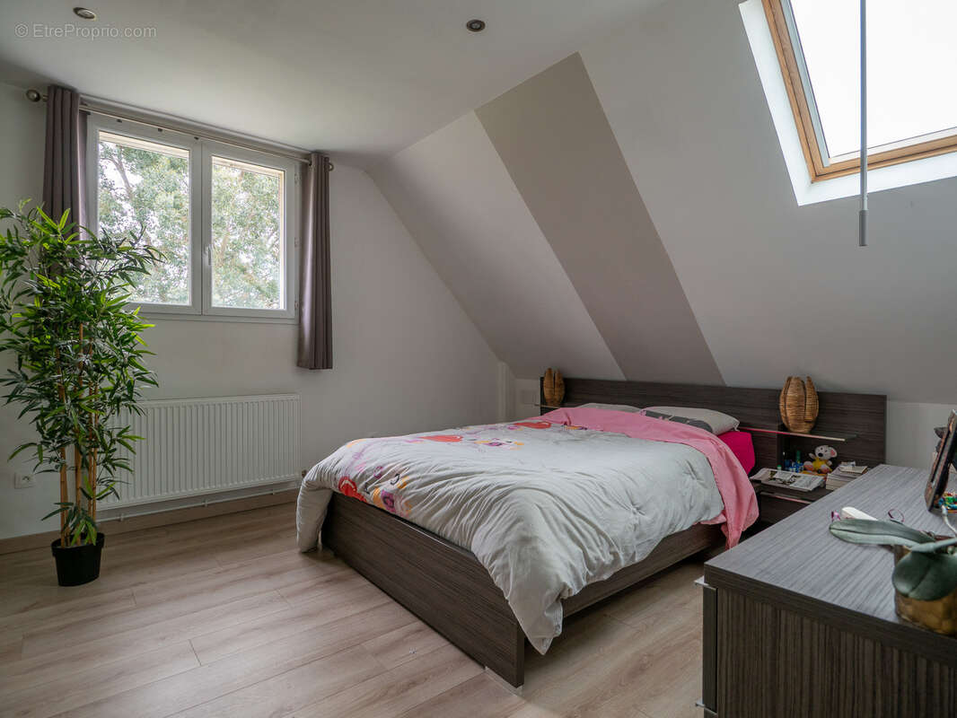 Maison à PERONNE-EN-MELANTOIS