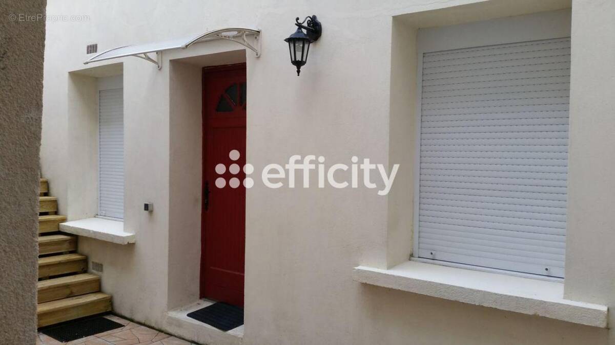 Appartement à VAUX-SUR-SEINE