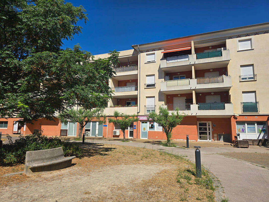 Appartement à LA DESTROUSSE