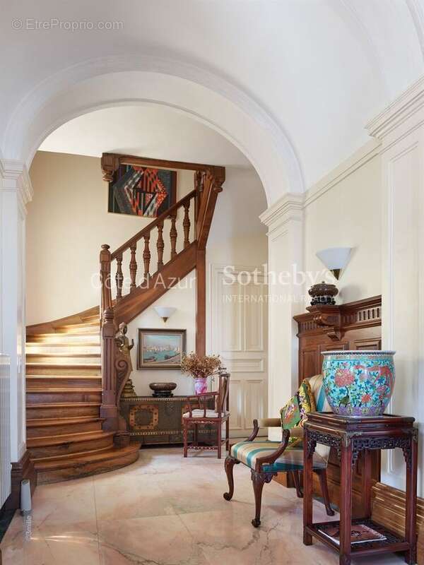 Maison à ROQUEBRUNE-CAP-MARTIN