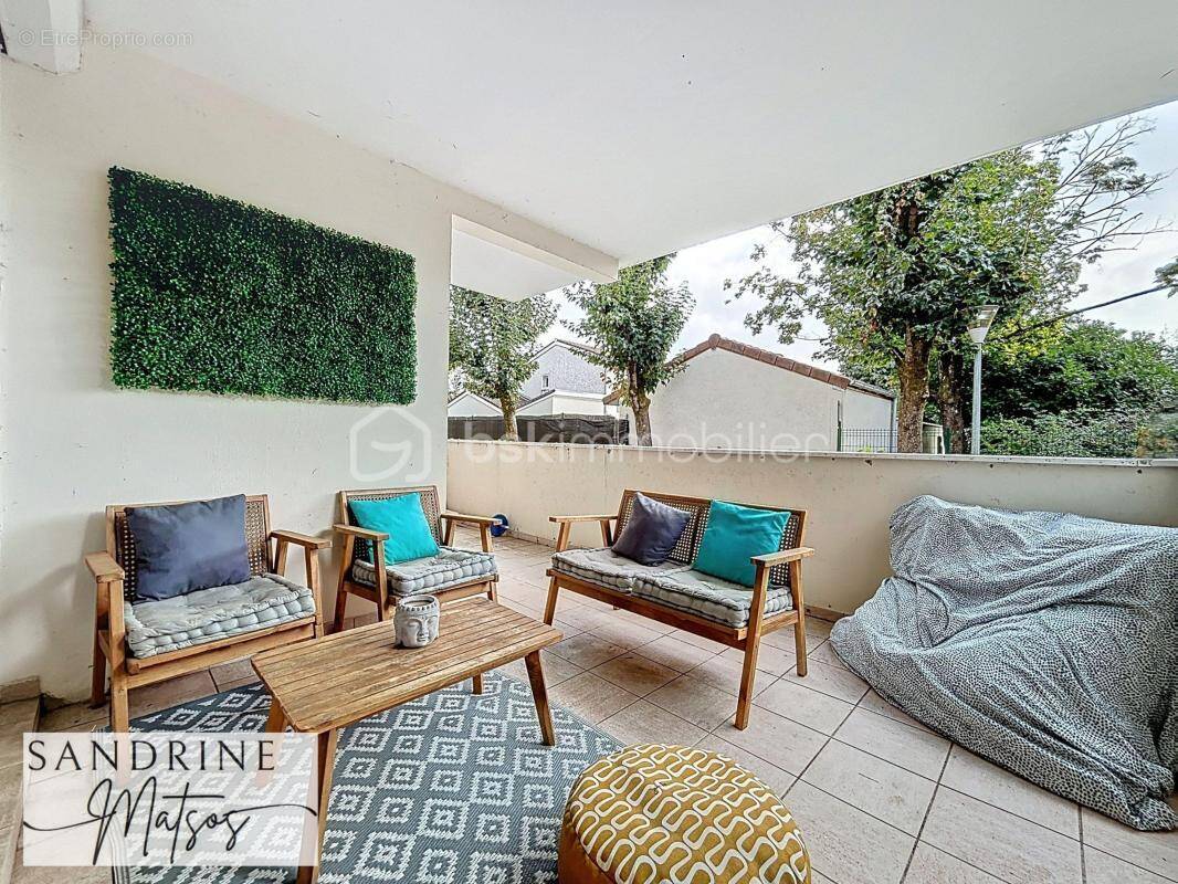 Appartement à CHARVIEU-CHAVAGNEUX