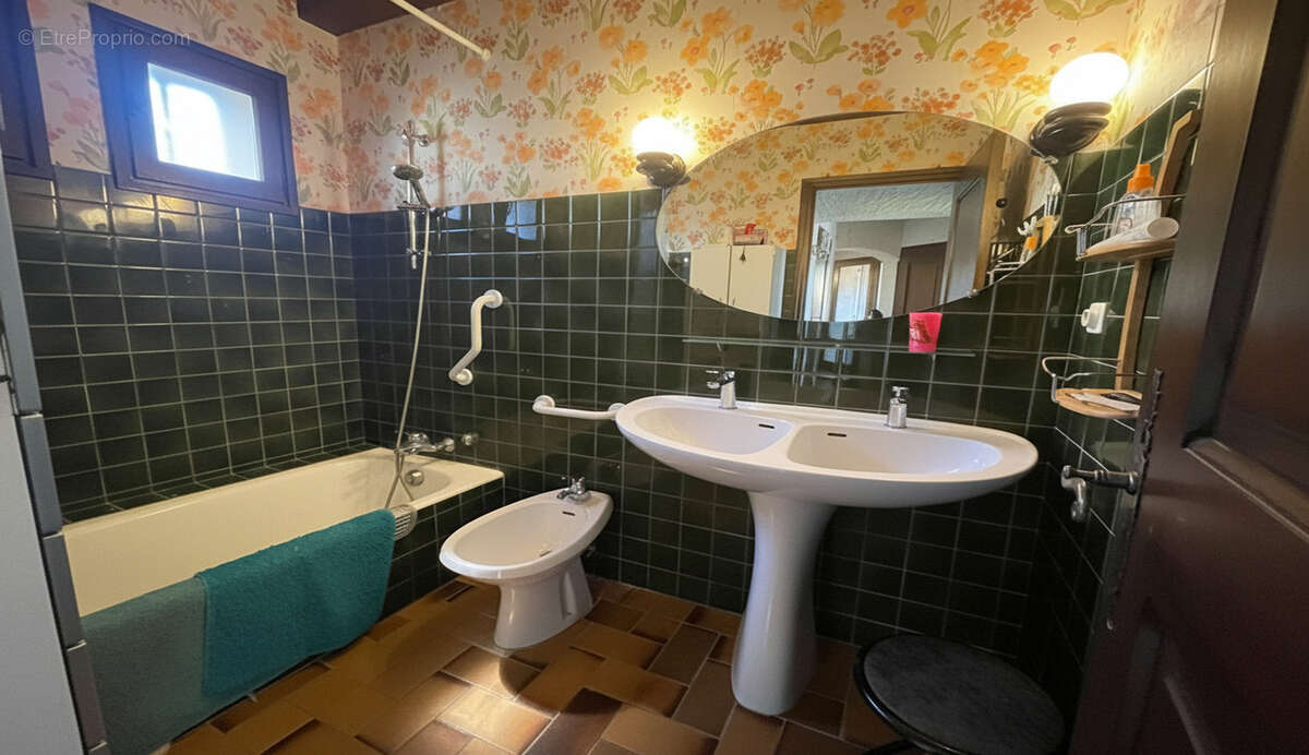 Maison au bord du lac d'Esparron - photo 10