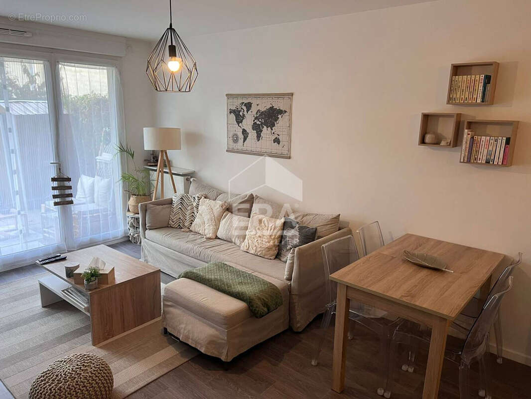 Appartement à PONTAULT-COMBAULT