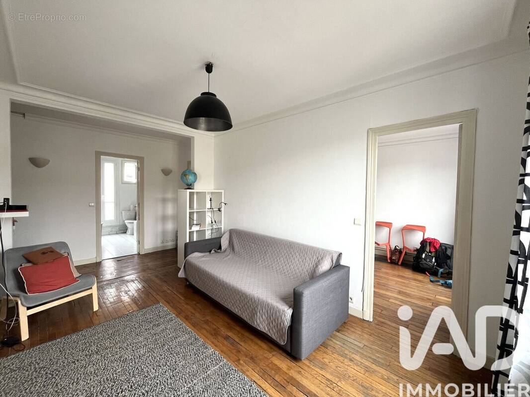 Photo 1 - Appartement à PARIS-18E