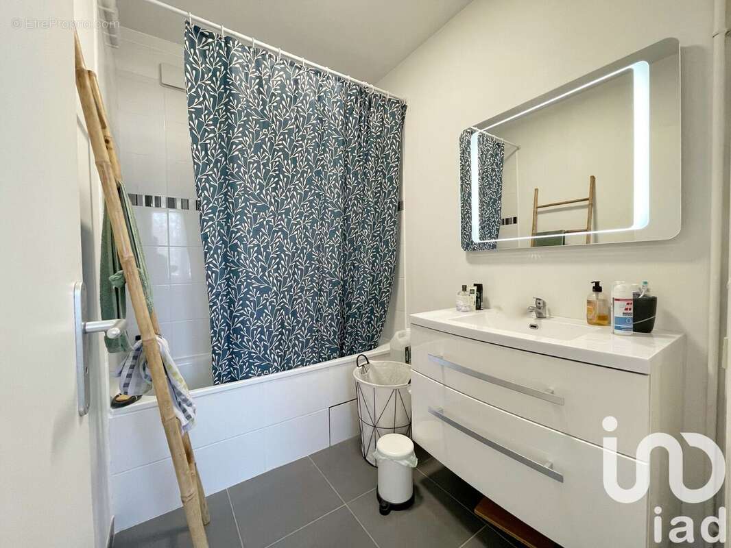 Photo 6 - Appartement à COMPIEGNE