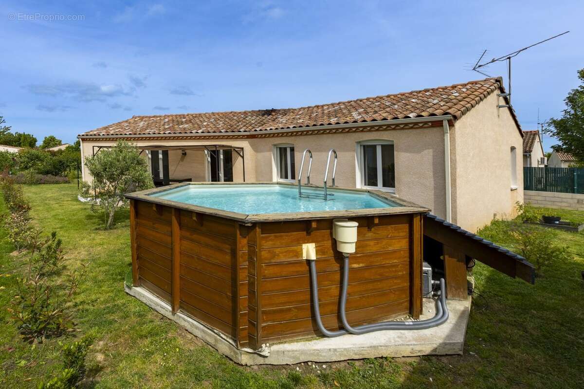 Maison à LABRUGUIERE