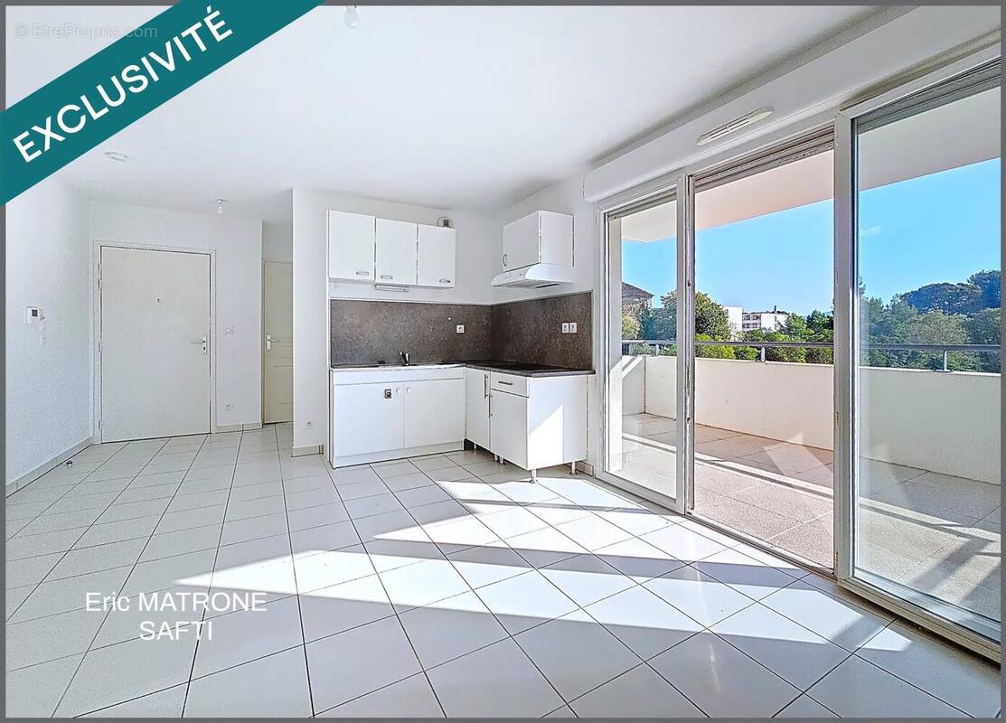 Photo 1 - Appartement à MARSEILLE-13E