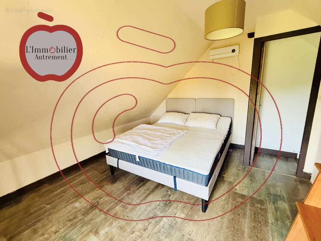 Propriete de caractere :  2 maisons avec dependances a renover - 1 h 15 de paris - photo 8