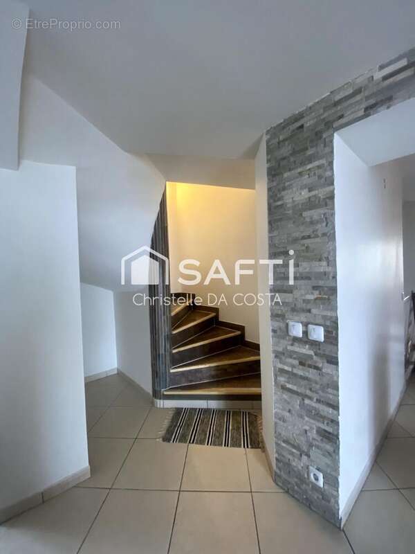 Photo 6 - Maison à SERRIS