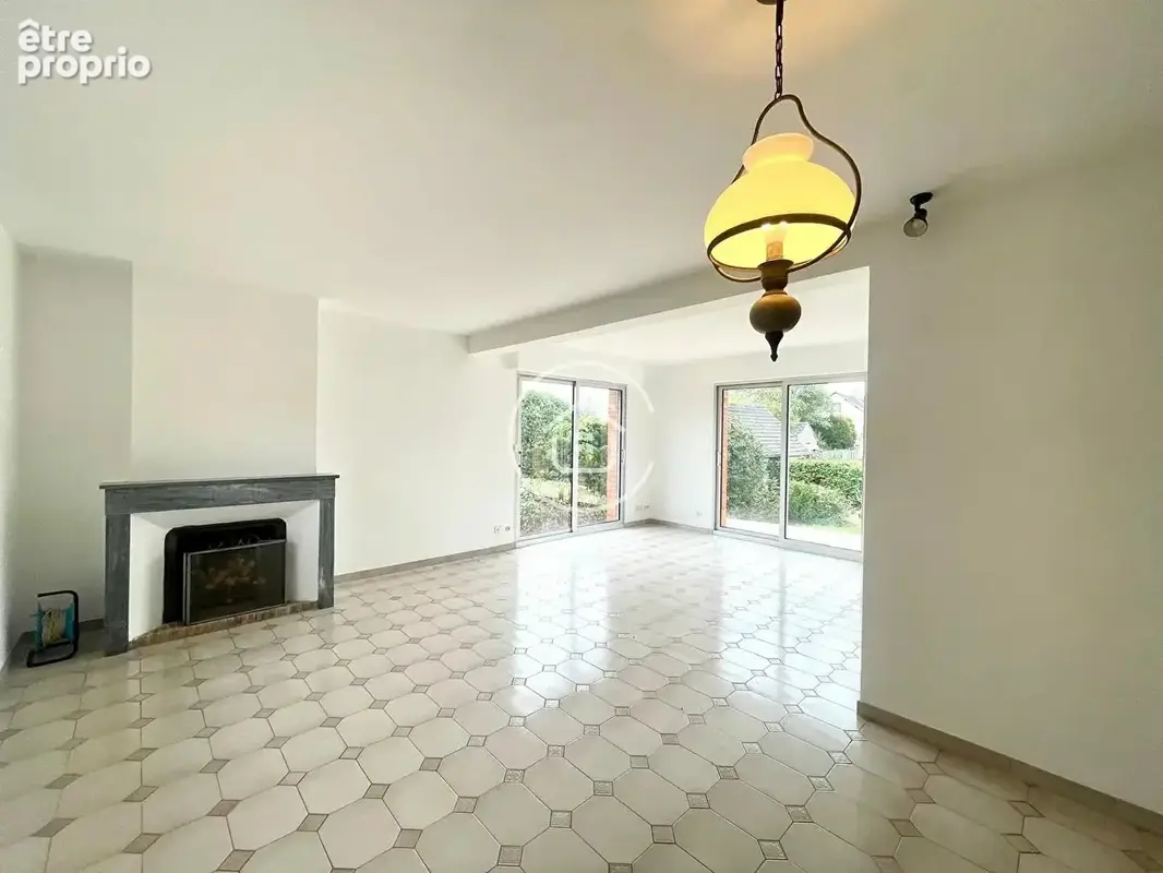 Maison La Chaussee Saint Victor 7 pièce(s) 128 m2 - photo 2