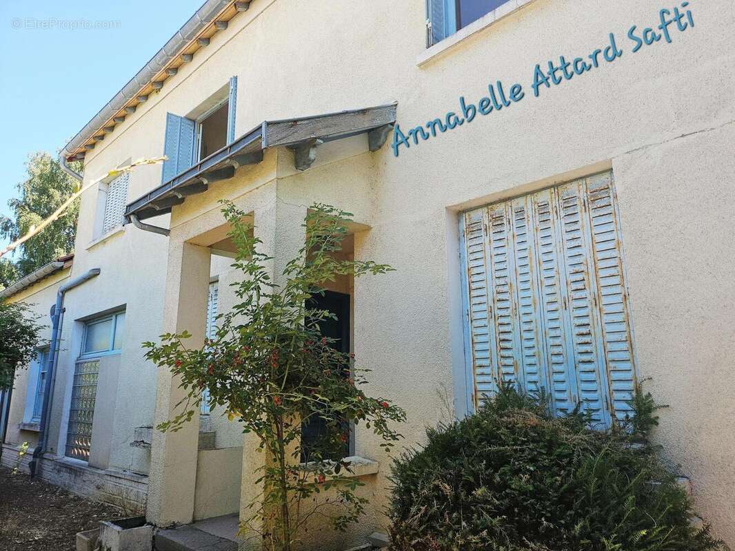 Photo 2 - Commerce à LIGUEUX