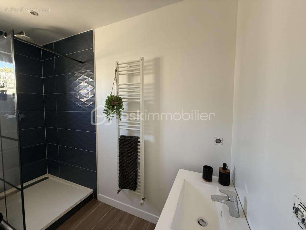 Maison rénovée de près de 120 m² – Quartier Batignolles, Le Mans – 15 min à pied de la gare - photo 18