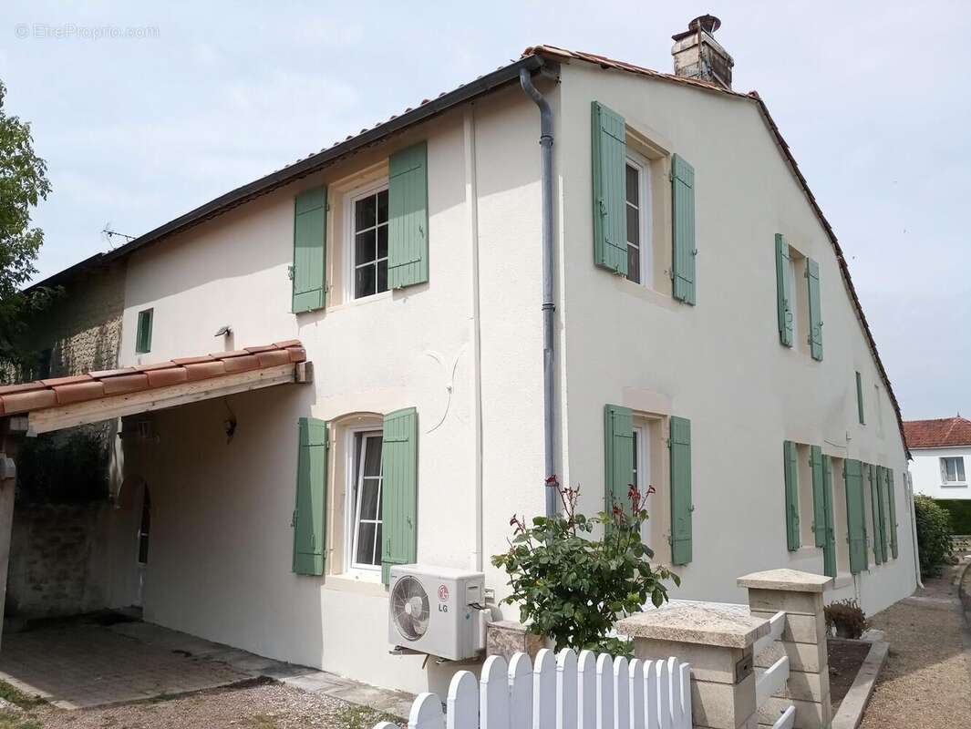 Photo 3 - Maison à MOSNAC