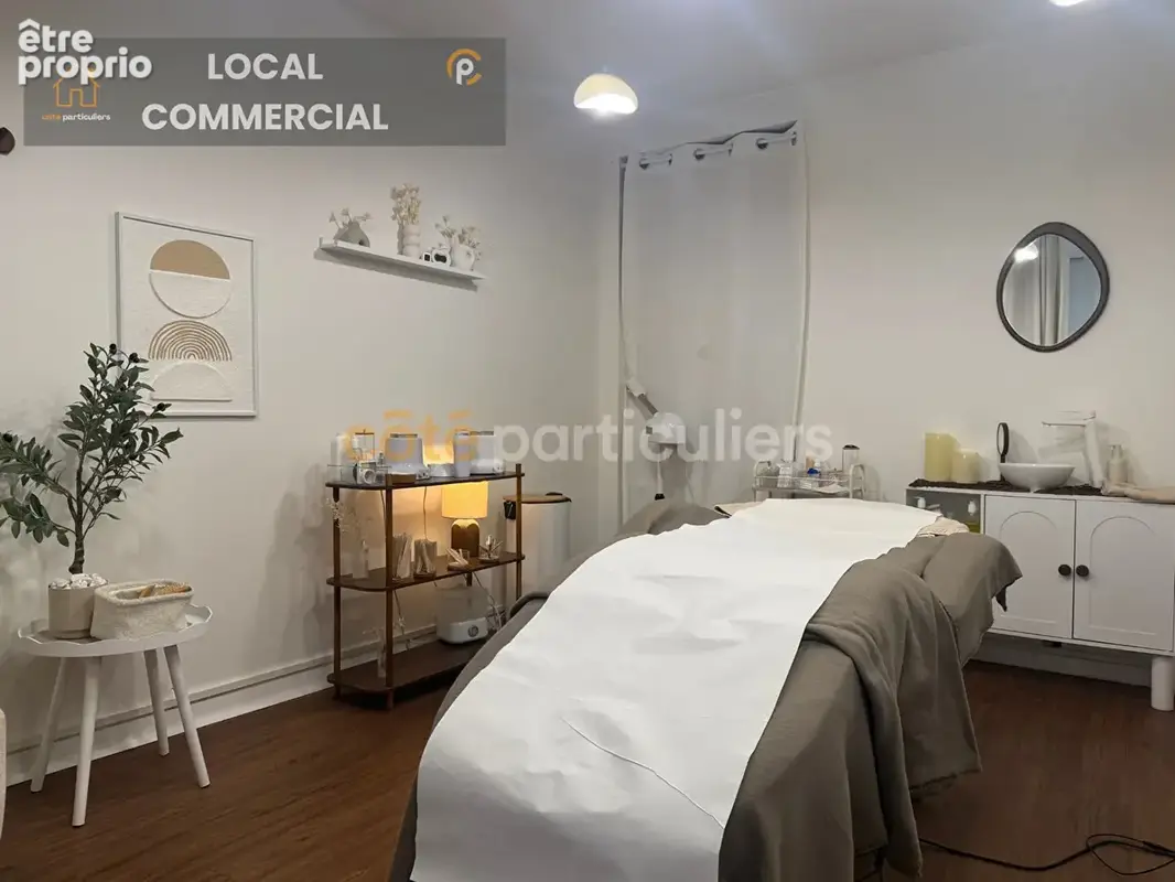 Luçon hyper centre - ensemble immobilier entièrement rénové - idéal investisseur - photo 3