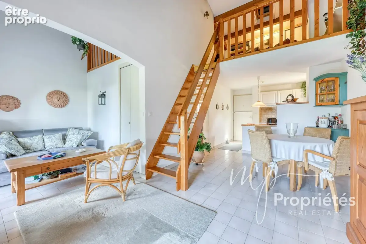 Photo Appartement à Rayol-Canadel-Sur-Mer au prix de 360 000€