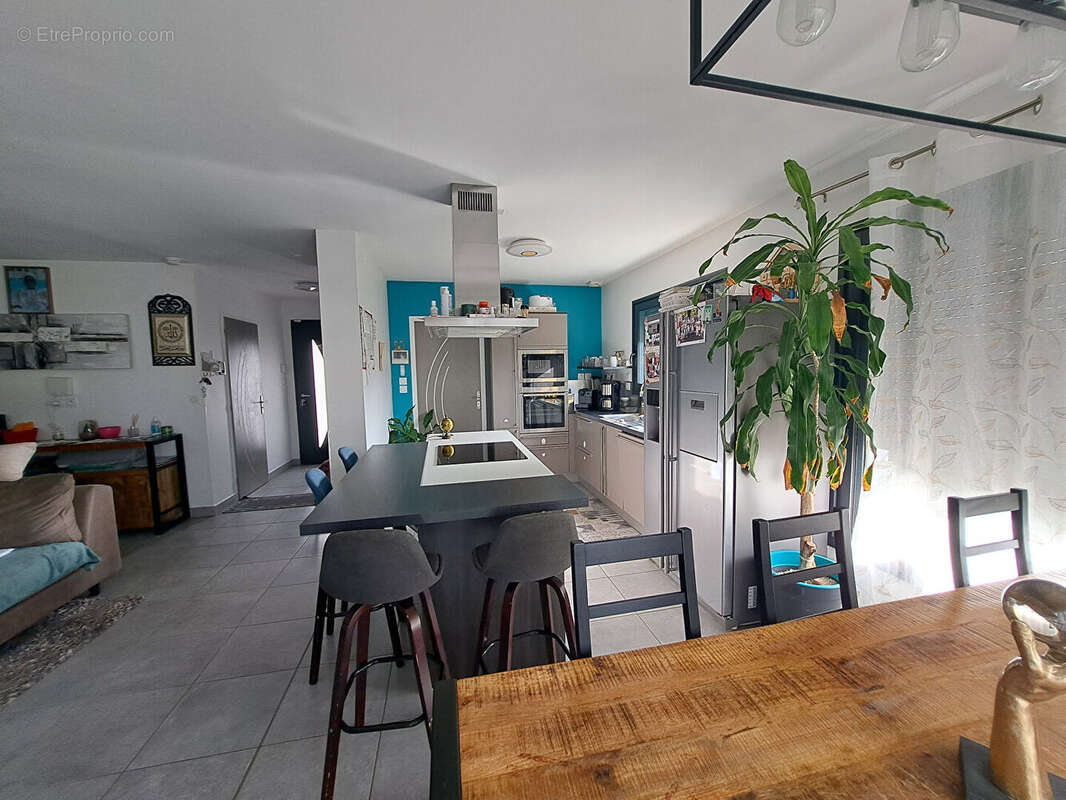 Autre à CHATELLERAULT