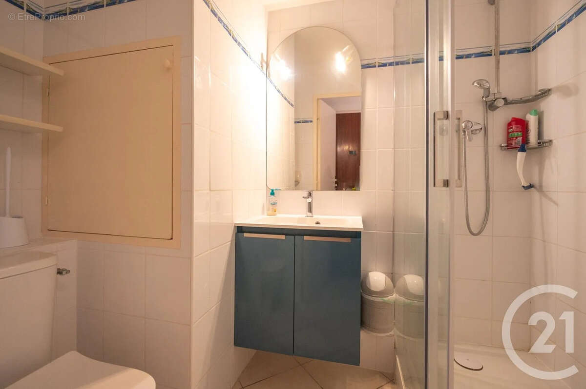 Appartement à BORMES-LES-MIMOSAS
