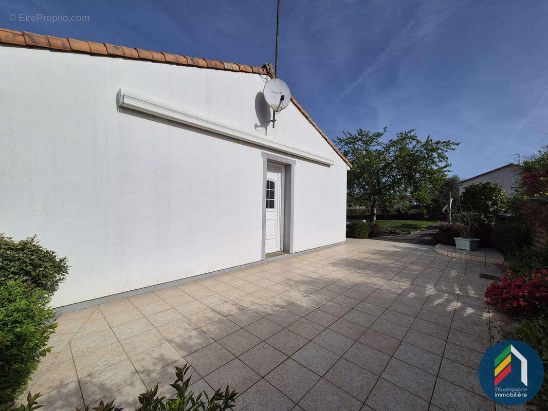 Maison à LA MEILLERAIE-TILLAY