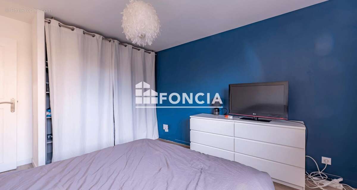 Appartement à PONT-EVEQUE