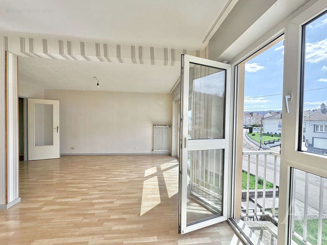 Appartement à FAMECK