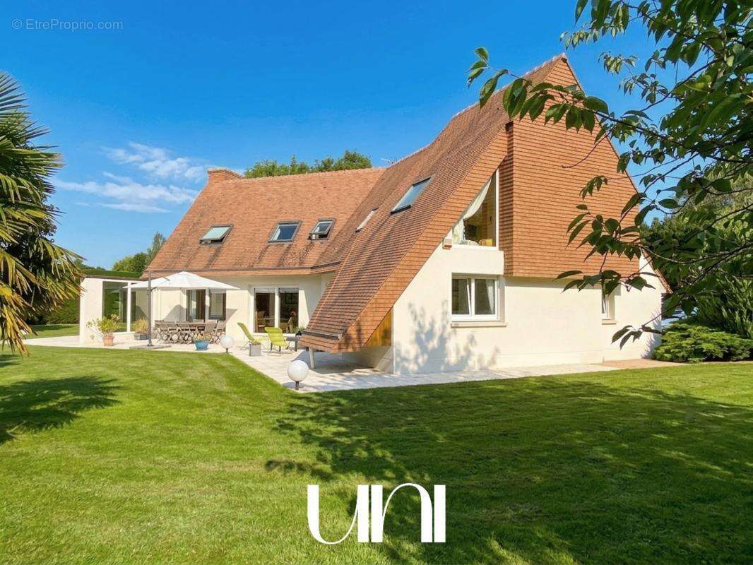 Maison 6 pièces de 295 m2 sur terrain de 3018 m2- MATHIEU - photo 3