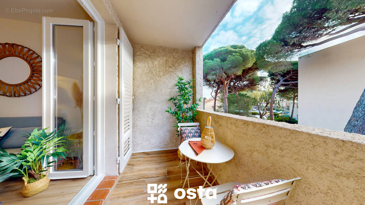 Appartement à HYERES