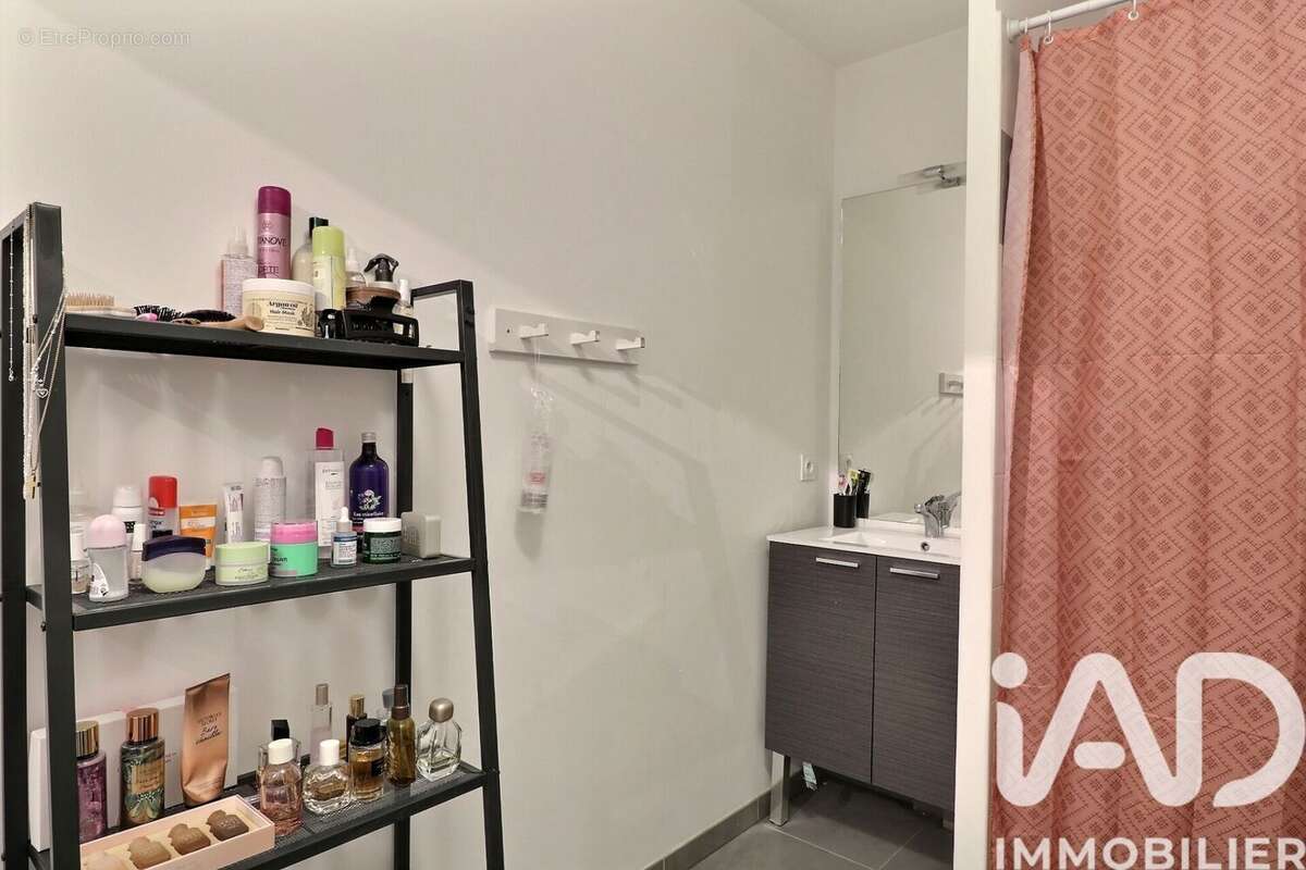 Photo 4 - Appartement à MARSEILLE-4E