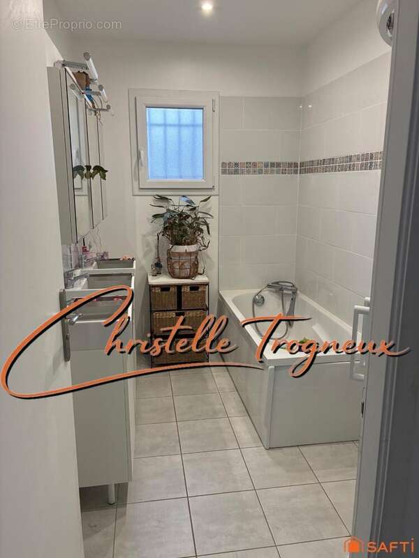 Maison 117 m² à Herissart  - photo 6