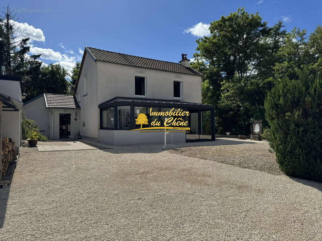 Maison à LUXEUIL-LES-BAINS