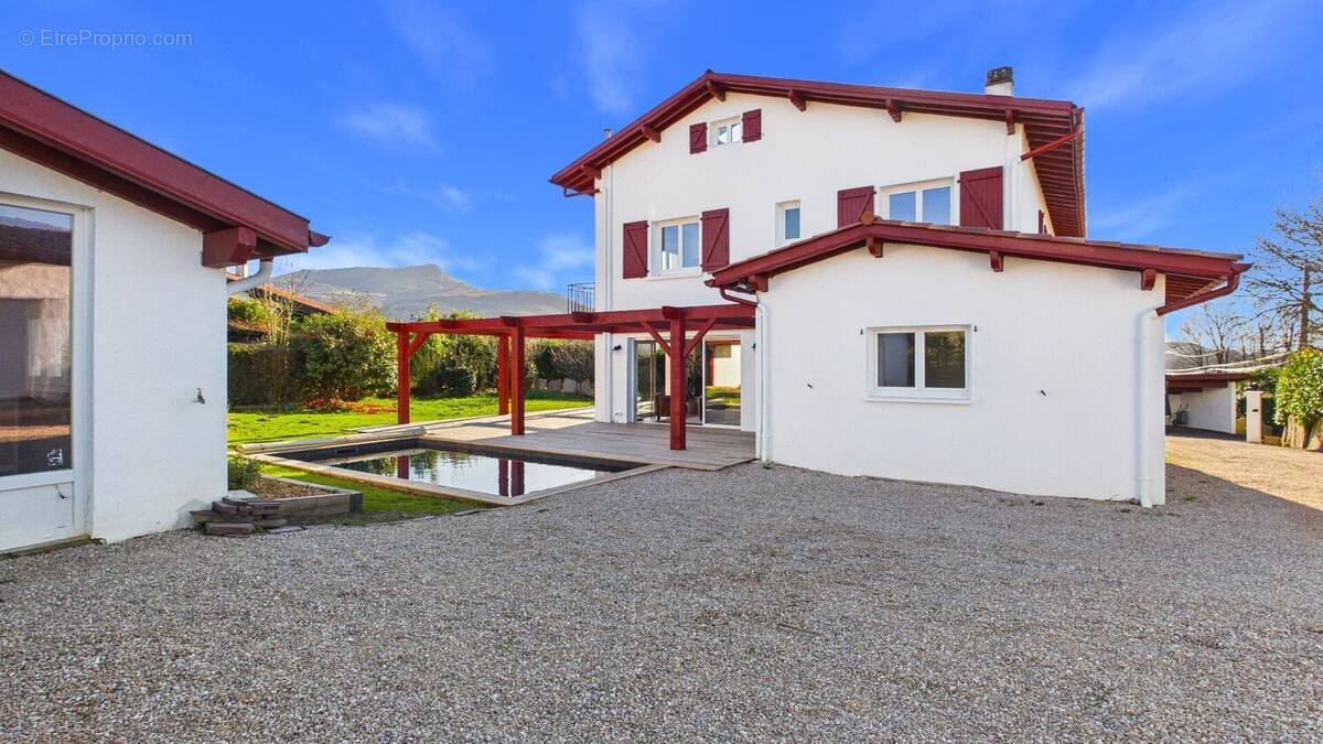 Maison à ASCAIN