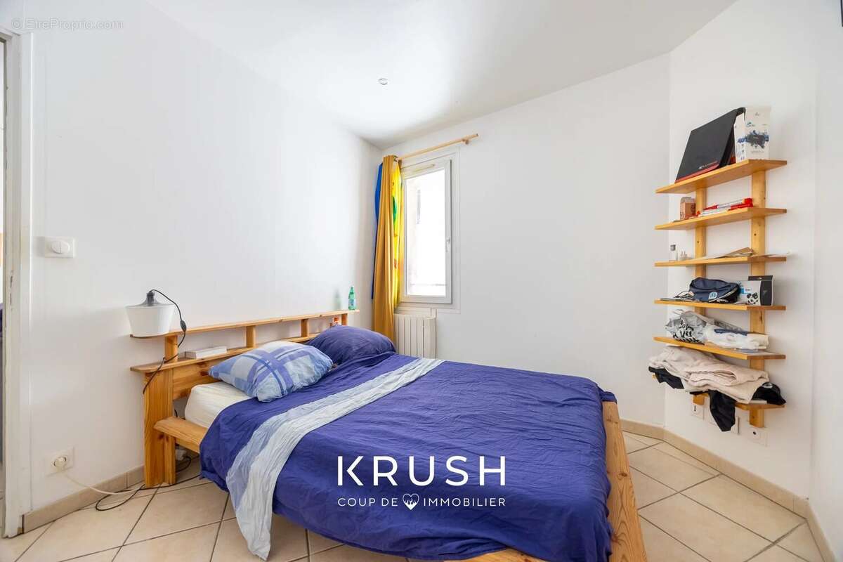 Appartement à MARSEILLE-2E
